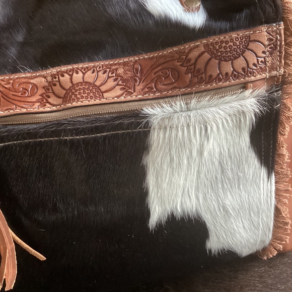 Myra Bag Big Hair Hide Tooled Leather Canvas Tote Handbag - Picture 6 of 11